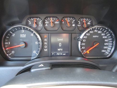 Used 2019 Chevrolet Silverado 2500 W/T w/ WT Convenience Package AWD/4WD image 14