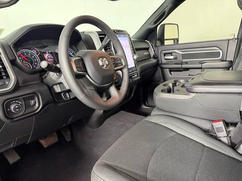 Used 2026 RAM 2500 Big Horn AWD/4WD image 14