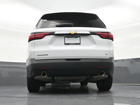 Used 2023 Chevrolet Traverse LT FWD image 25
