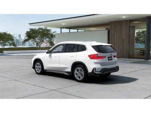 New 2026 BMW X1 xDrive28i w/ Convenience Package AWD/4WD image 2