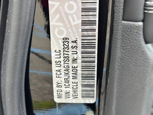 New 2025 Jeep Grand Cherokee L Altitude image 25