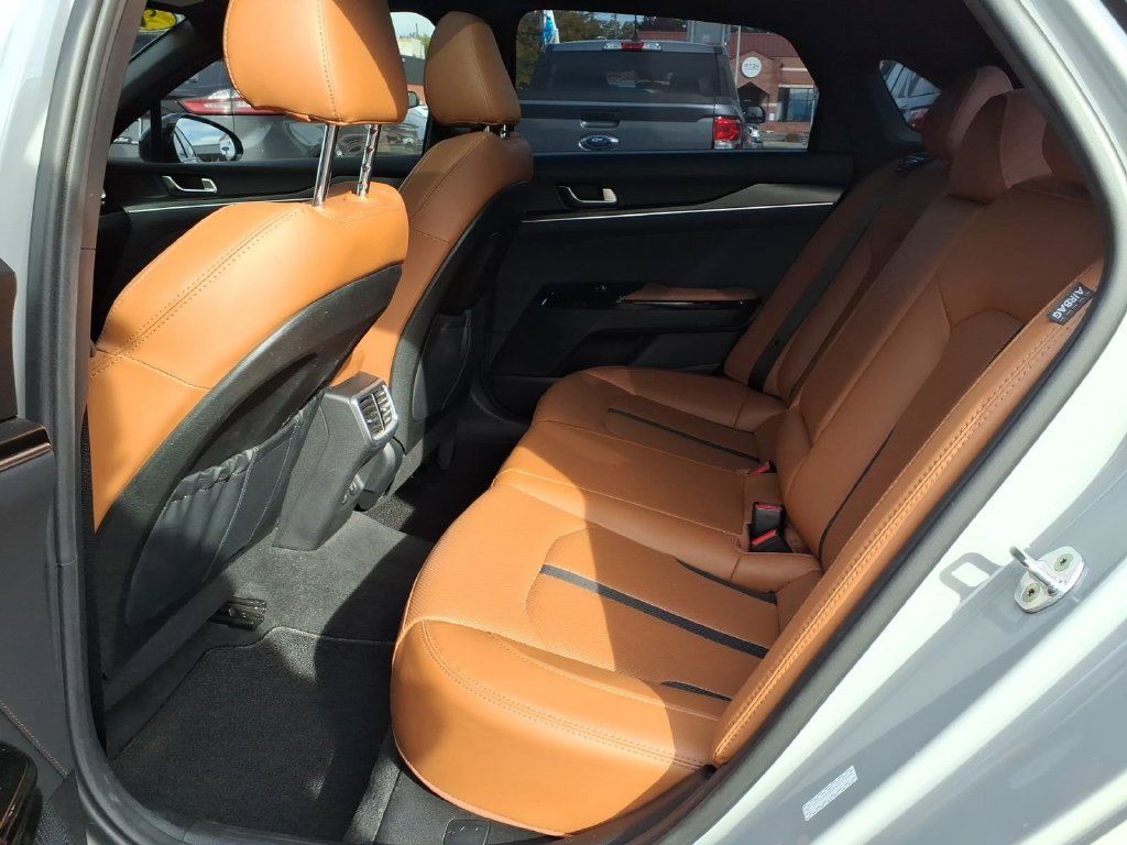 Used 2023 Kia K5 GT w/ GT1 Package FWD image 10