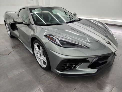 Used 2022 Chevrolet Corvette Stingray Premium Conv w/ Z51 Performance Package image 56