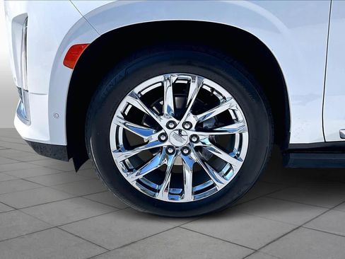 Used 2023 Cadillac Escalade ESV Premium Luxury Platinum w/ LPO, Radiant Package image 11