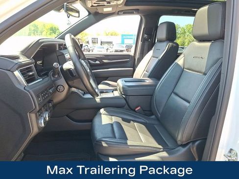 Used 2022 GMC Yukon XL Denali AWD/4WD image 2