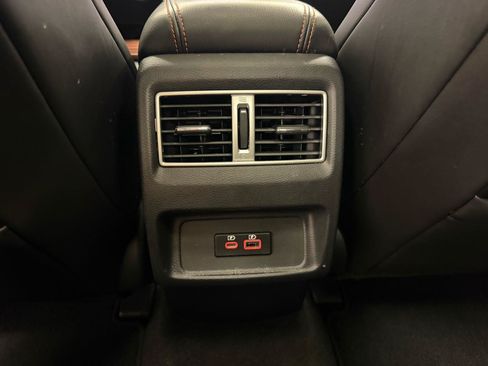 Used 2023 Nissan Maxima SR w/ Sport Mat Group FWD image 31