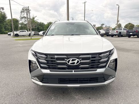 Used 2025 Hyundai Tucson SEL FWD image 6