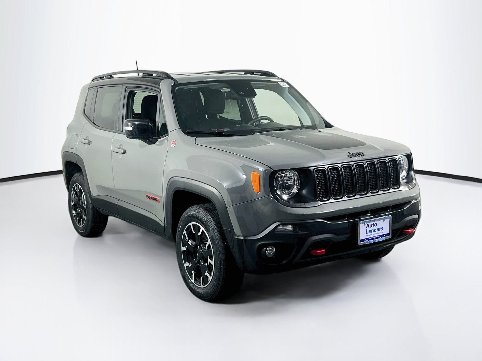Used 2023 Jeep Renegade Trailhawk AWD/4WD image 3