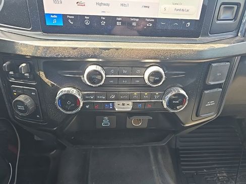 Used 2024 Ford F350 Lariat AWD/4WD image 23