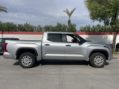 Used 2025 Toyota Tundra SR5 image 3