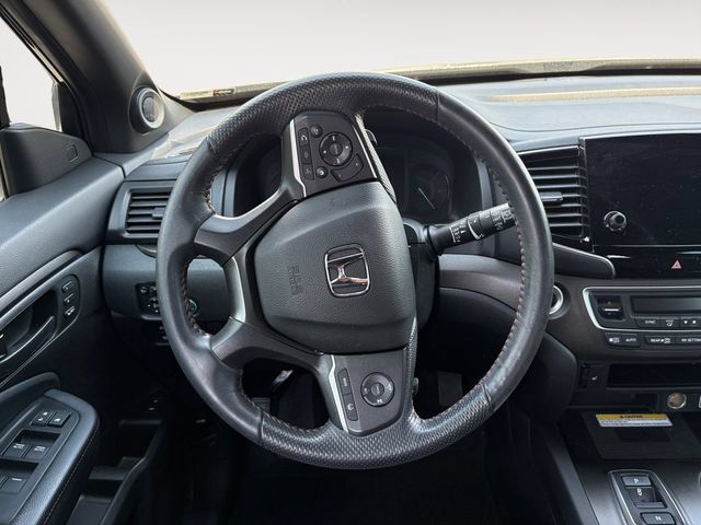 Used 2023 Honda Passport TrailSport image 12
