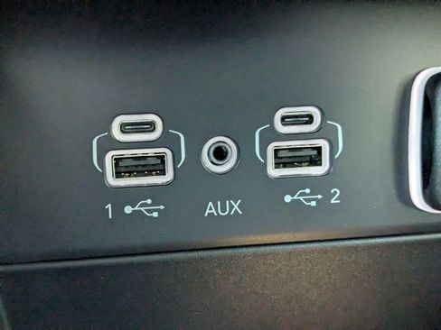 New 2026 Jeep Grand Cherokee Limited w/ Limited Altitude Package RWD image 23