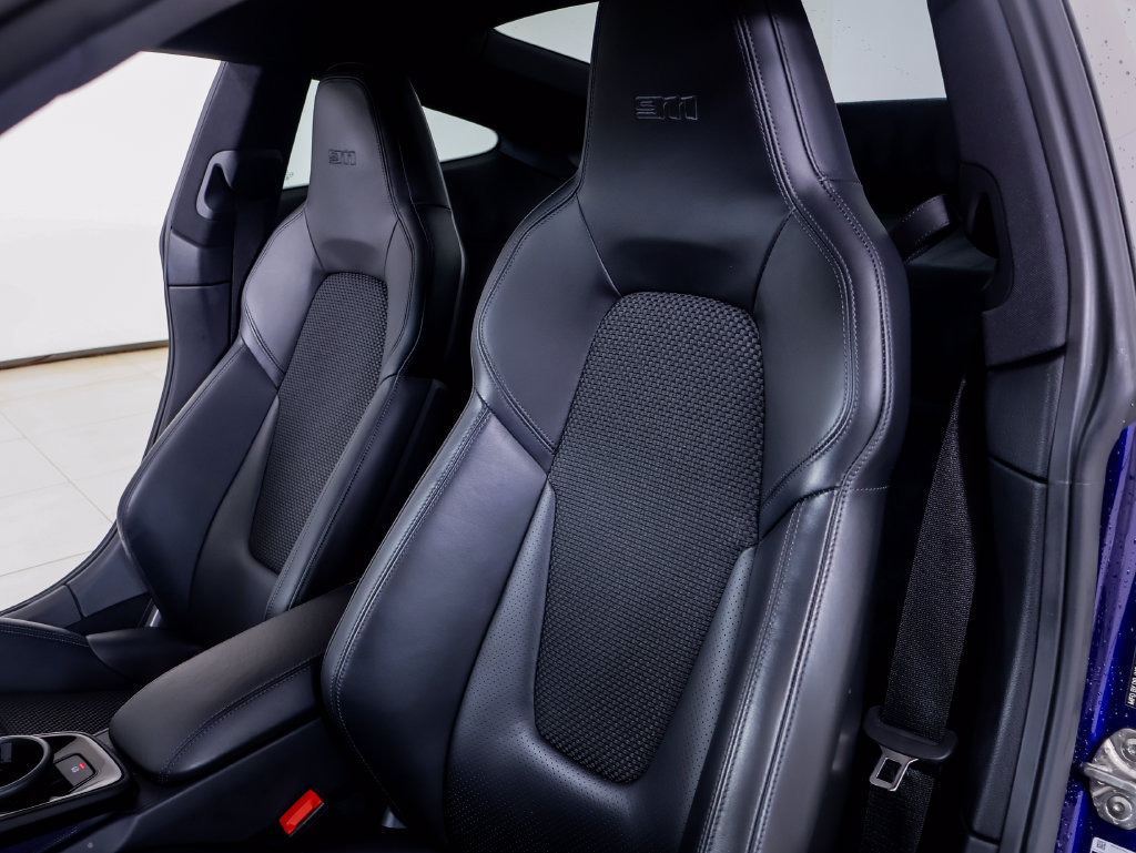 Certified 2023 Porsche 911 Carrera T RWD image 11