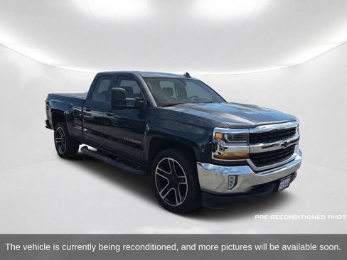 Used 2019 Chevrolet Silverado 1500 LT w/ LPO, Black Pack RWD image 3