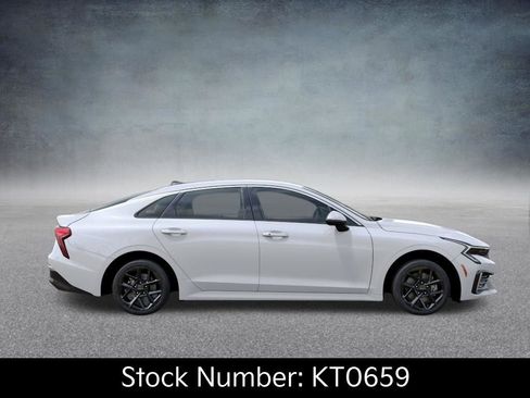 New 2026 Kia K5 LXS image 7