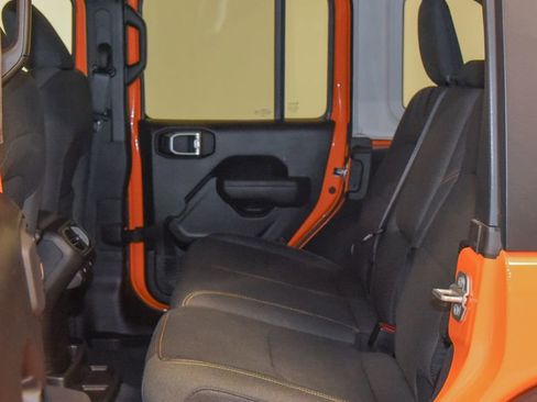 Used 2025 Jeep Wrangler Unlimited Sport S 4xe w/ Convenience Group AWD/4WD image 14