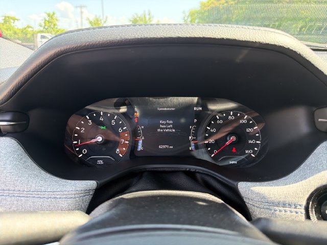 Used 2024 Jeep Compass Latitude AWD/4WD image 18