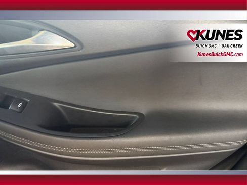 Used 2020 Buick Encore GX Select FWD image 35