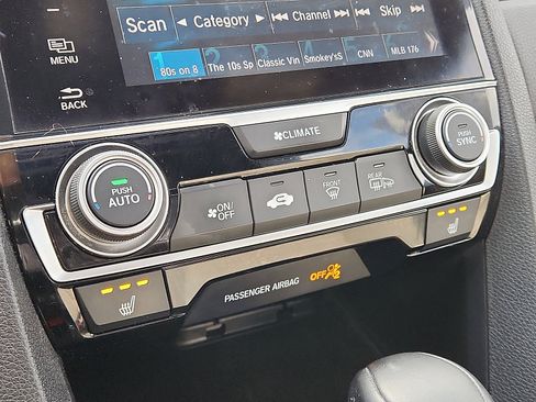 Used 2017 Honda Civic EX-L image 16