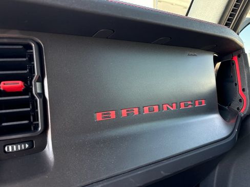 Used 2025 Ford Bronco Raptor w/ Interior Carbon Fiber Pack AWD/4WD image 63