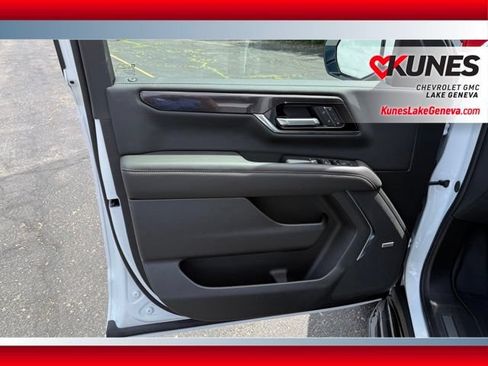 New 2026 GMC Yukon XL Elevation w/ Elevation Premium Package AWD/4WD image 15