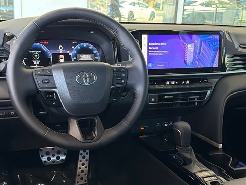 Certified 2026 Toyota Camry XSE w/ Preferred Package 1 (TMS) FWD image 32