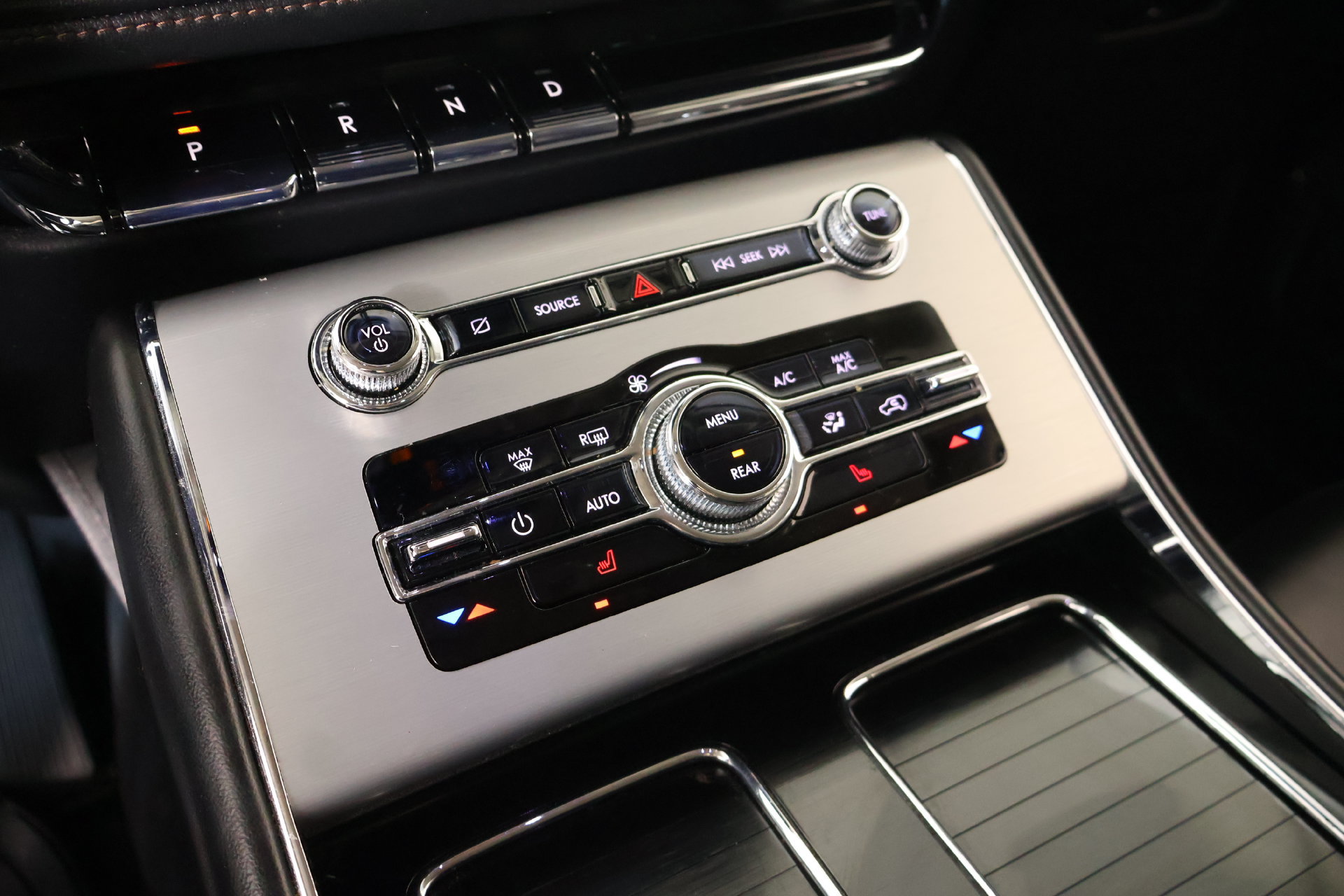 Used 2023 Lincoln Aviator 2WD image 7