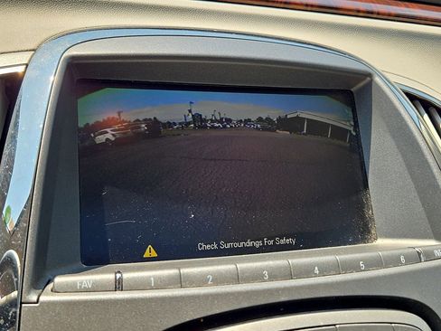 Used 2013 Buick LaCrosse Leather FWD image 19