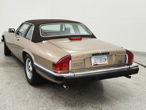 Used 1988 Jaguar XJS V12 Convertible image 4