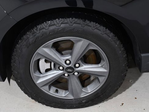 Used 2024 Ford Edge SEL w/ Sport Appearance Package image 24