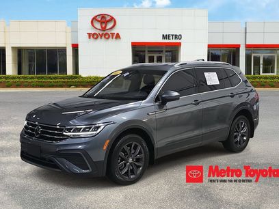 Used 2022 Volkswagen Tiguan SE