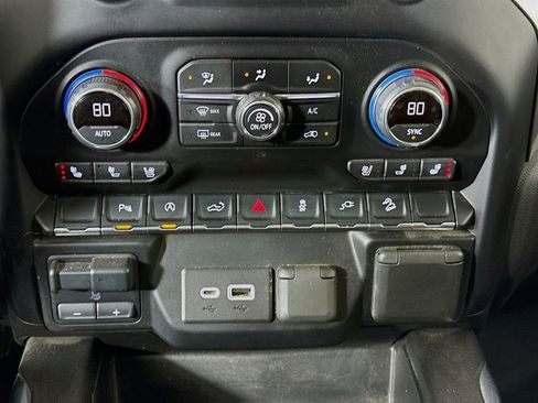 Used 2021 Chevrolet Silverado 1500 LTZ w/ Z71 Off-Road Package image 15