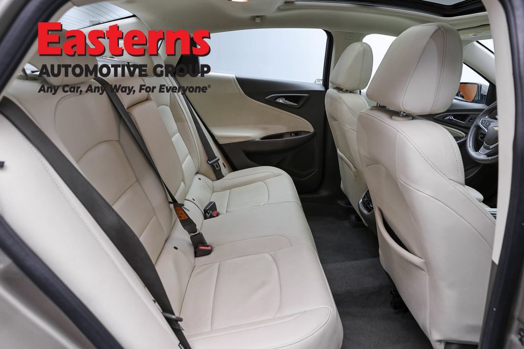 Used 2024 Chevrolet Malibu LT FWD image 27