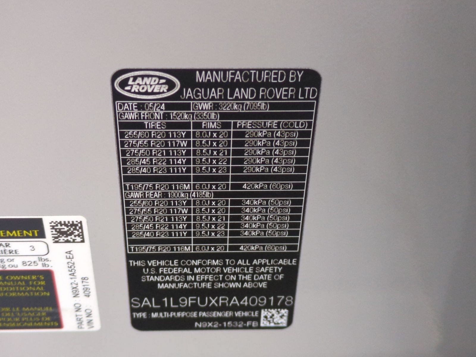 Used 2024 Land Rover Range Rover Sport Dynamic SE AWD/4WD image 31