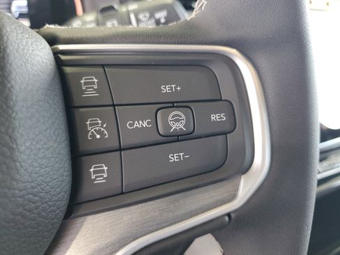 New 2026 Jeep Grand Wagoneer Limited AWD/4WD image 25