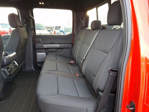 Certified 2022 Ford F150 XLT w/ Equipment Group 302A High image 10