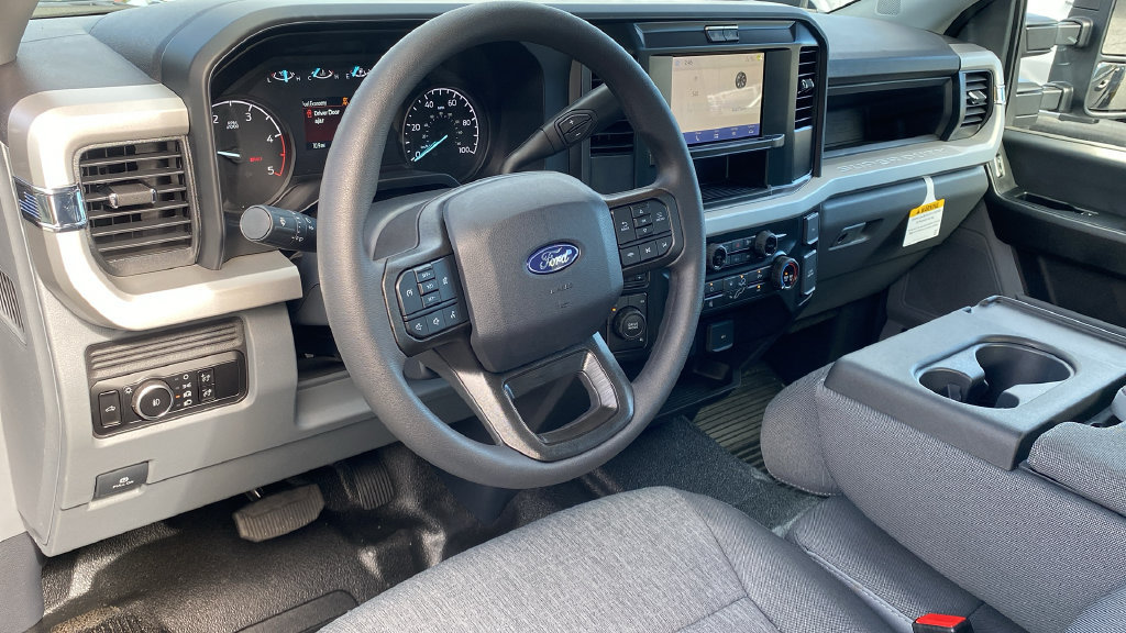 New 2027 Ford F450 XL w/ 360-Degree Camera Package AWD/4WD image 15