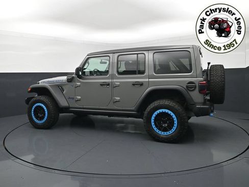 Used 2023 Jeep Wrangler Unlimited Rubicon 4xe w/ Cold Weather Group AWD/4WD image 3