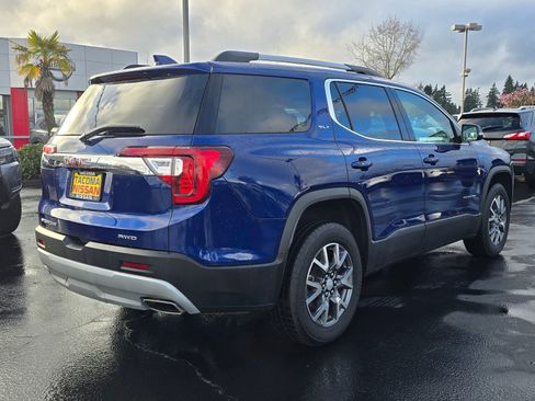 Used 2023 GMC Acadia SLT image 5