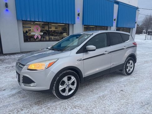Used 2014 Ford Escape SE image 1