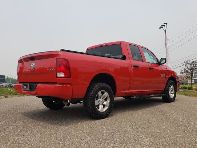 Used 2018 RAM 1500 Express AWD/4WD image 3