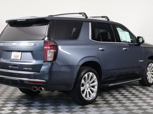 Used 2021 Chevrolet Tahoe Premier w/ Premium Package image 4