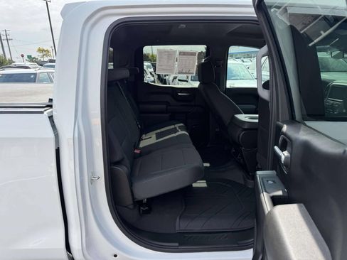 Used 2023 Chevrolet Silverado 1500 Custom AWD/4WD image 14