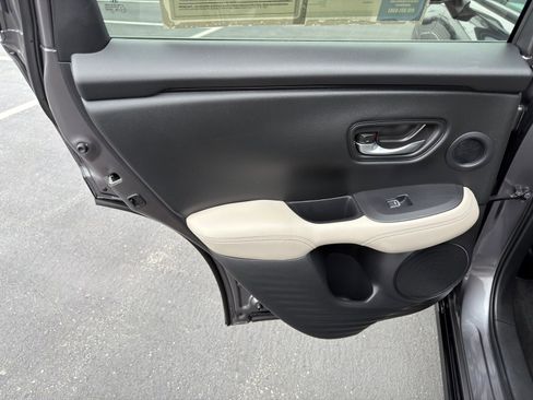 Used 2024 Honda HR-V EX-L image 27