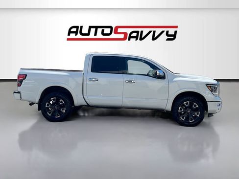 Used 2023 Nissan Titan Platinum Reserve w/ Moonroof Package AWD/4WD image 8
