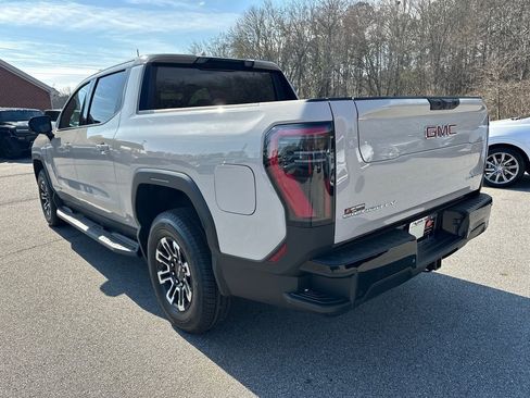 New 2026 GMC Sierra EV Elevation AWD/4WD image 8