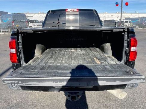 Used 2018 GMC Sierra 2500 Denali w/ Duramax Plus Package image 30