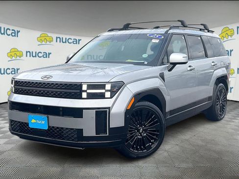 Used 2025 Hyundai Santa Fe Calligraphy image 3