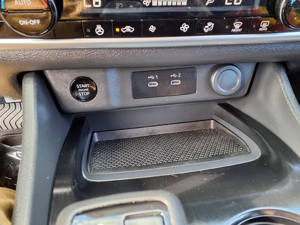 Used 2026 Nissan Rogue SV w/ Cold Weather Package AWD/4WD image 10