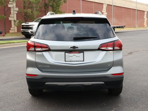 Used 2024 Chevrolet Equinox LT w/ LPO, Floor Liner Package FWD image 29
